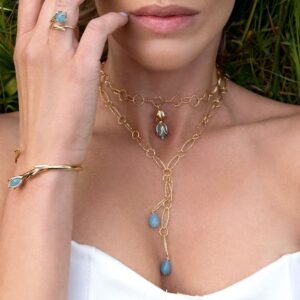 Collar de Oro y piedras Modelo Tulipa